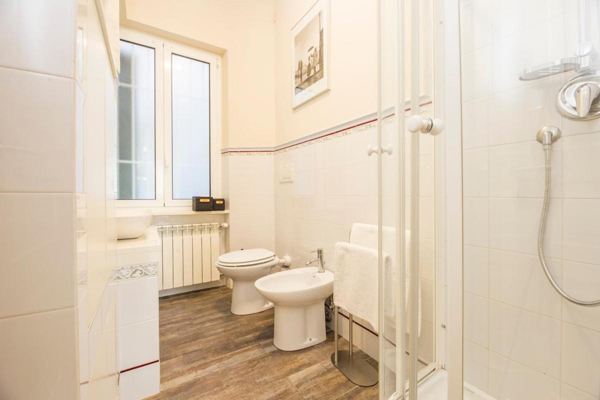 Apartment Casa Matilde, Chic&charme A 2 Passi Da De Ferrari - Metro Per Acquario